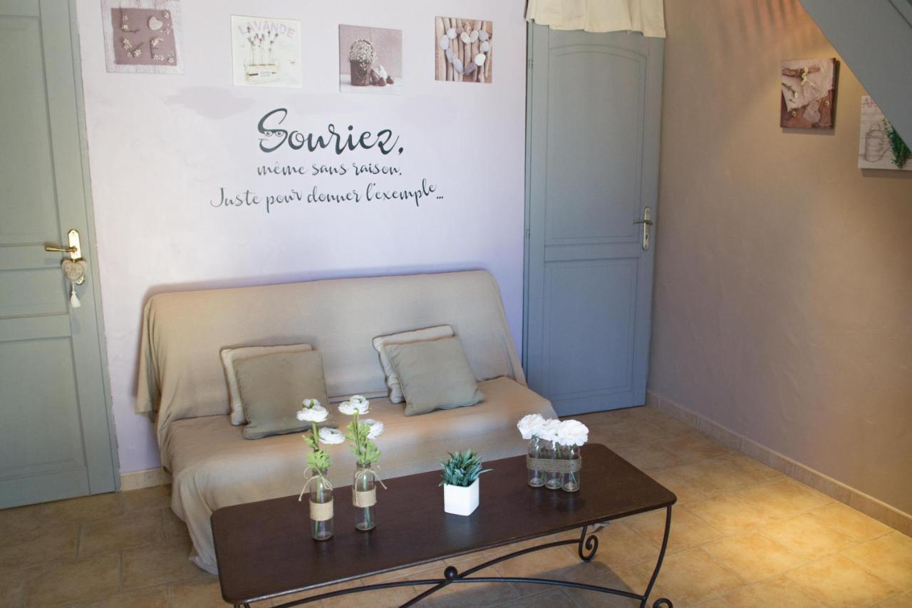 Le Bouquet De L Aromate Bed & Breakfast Joucas Luaran gambar