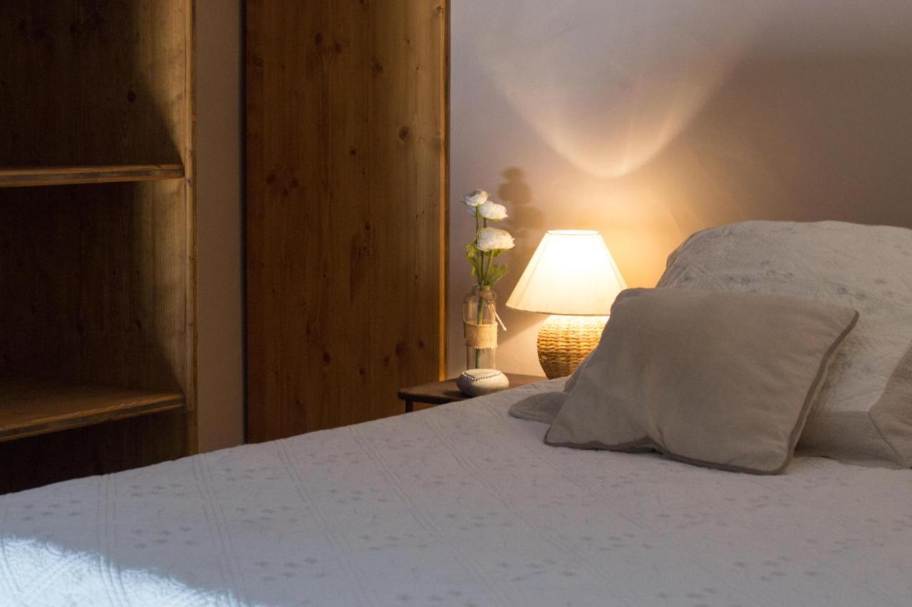 Le Bouquet De L Aromate Bed & Breakfast Joucas Luaran gambar